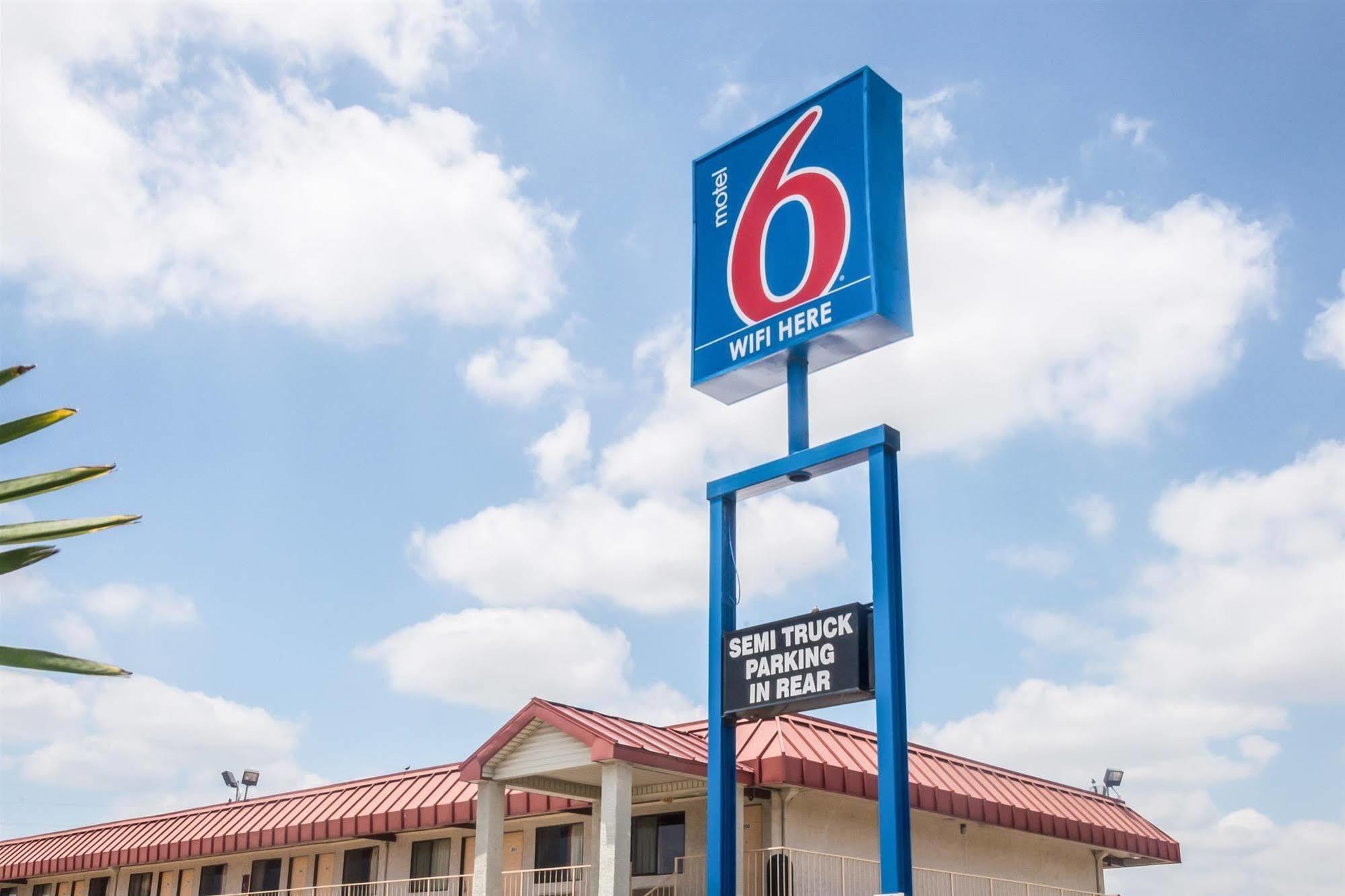 Motel 6-Mesquite, Tx - Rodeo - Convention Ctr Exteriér fotografie